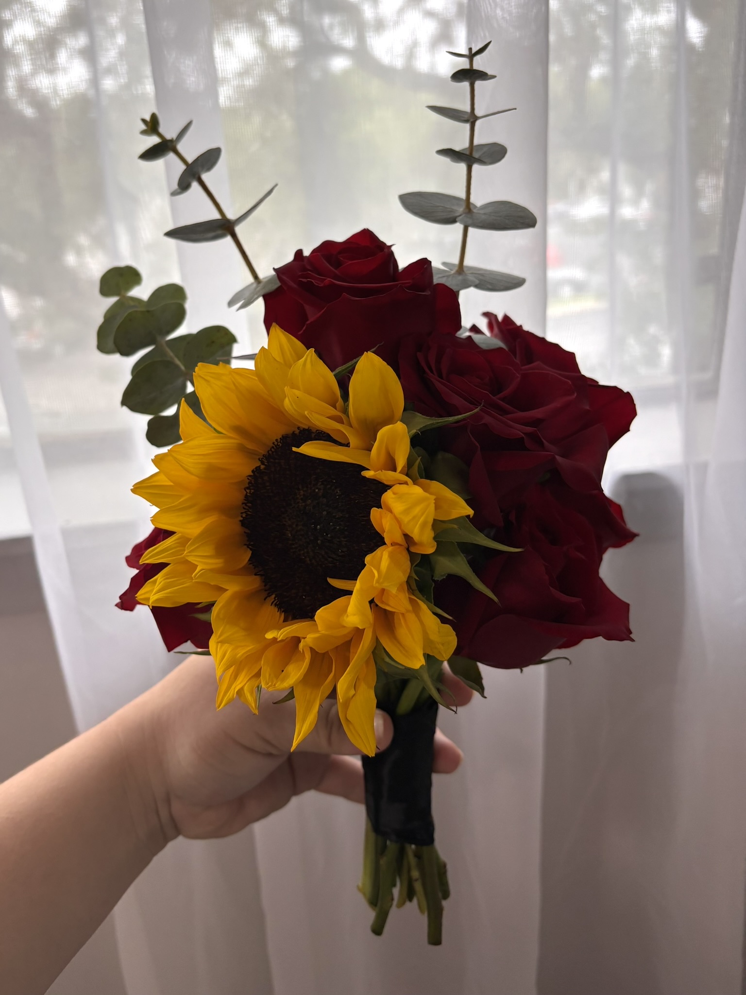 CANDELA Flower Co. custom floral arrangement