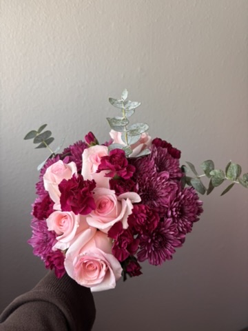 CANDELA Flower Co. custom floral arrangement
