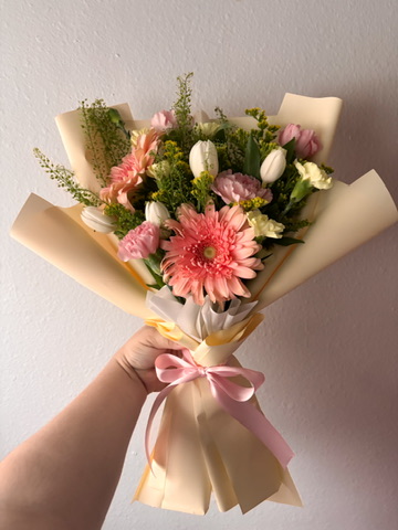 CANDELA Flower Co. custom floral arrangement