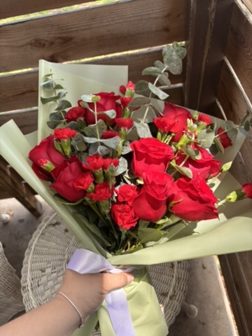 CANDELA Flower Co. custom floral arrangement